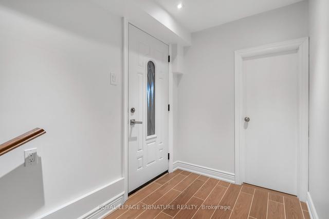 2d Bexley Cres, House detached with 3 bedrooms, 4 bathrooms and 3 parking in Toronto ON | Image 27