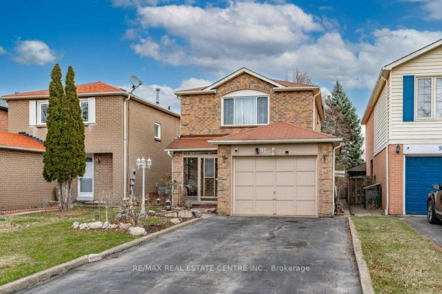 97 Radford Dr, House detached with 3 bedrooms, 2 bathrooms and 5 parking in Ajax ON | Image 23