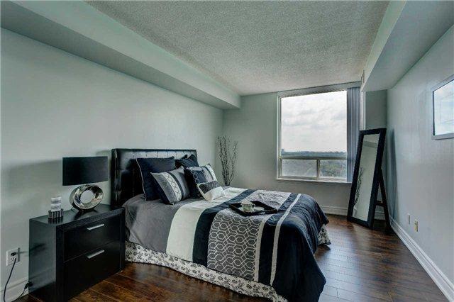 2205 - 35 Empress Ave, Condo with 2 bedrooms, 2 bathrooms and 1 parking in Toronto ON | Image 13