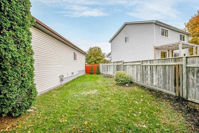 101 Moon Dr, House detached with 3 bedrooms, 2 bathrooms and 6 parking in Barrie ON | Image 11