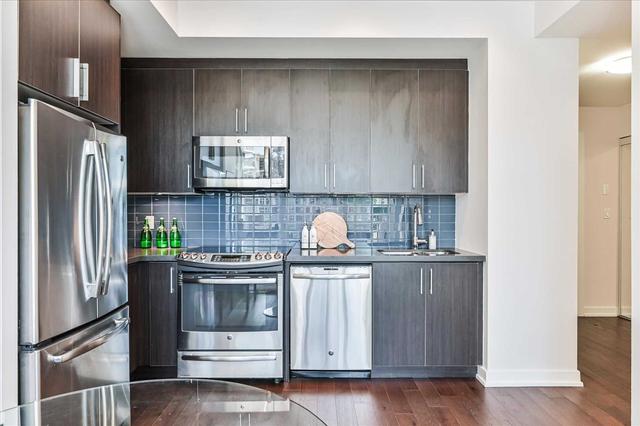 715 - 20 Bruyeres Mews, Condo with 2 bedrooms, 2 bathrooms and 1 parking in Toronto ON | Image 5