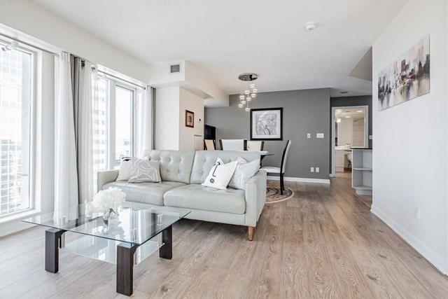 2408 - 210 Victoria St, Condo with 2 bedrooms, 2 bathrooms and 1 parking in Toronto ON | Image 6