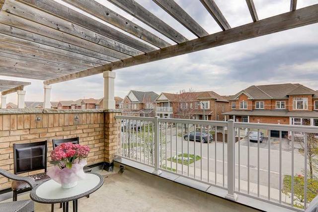 83 Chokecherry Cres, House attached with 4 bedrooms, 4 bathrooms and 3 parking in Markham ON | Image 7