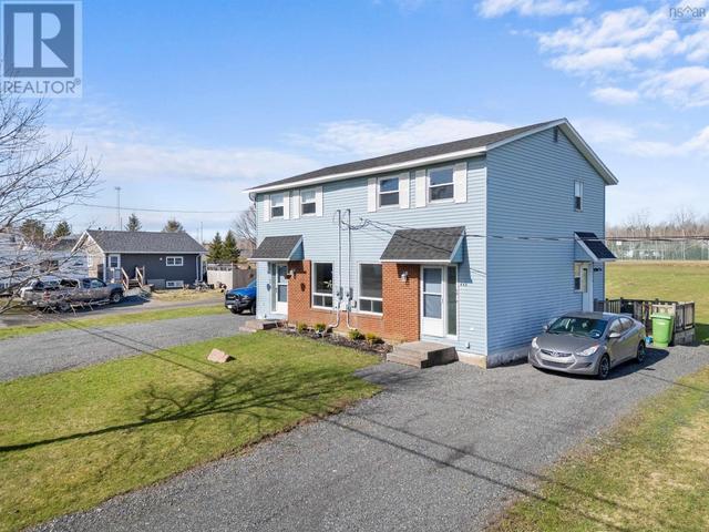 44a Poplar Street, House semidetached with 3 bedrooms, 1 bathrooms and null parking in Stellarton NS | Image 1
