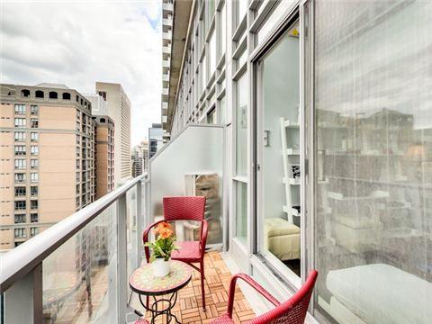 lph15 - 21 Nelson St, Condo with 1 bedrooms, 2 bathrooms and 2 parking in Toronto ON | Image 5