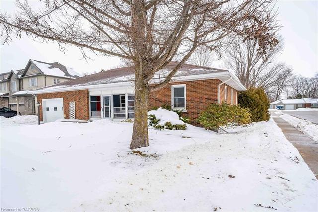 915 Goderich Street, House detached with 4 bedrooms, 2 bathrooms and null parking in Saugeen Shores ON | Image 12