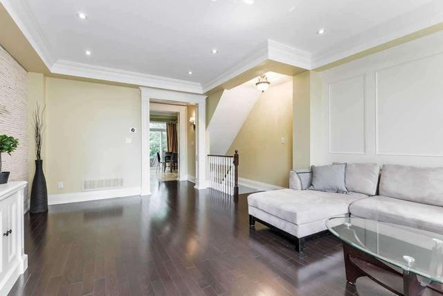 61 Routliffe Lane, House attached with 3 bedrooms, 3 bathrooms and 1 parking in Toronto ON | Image 5