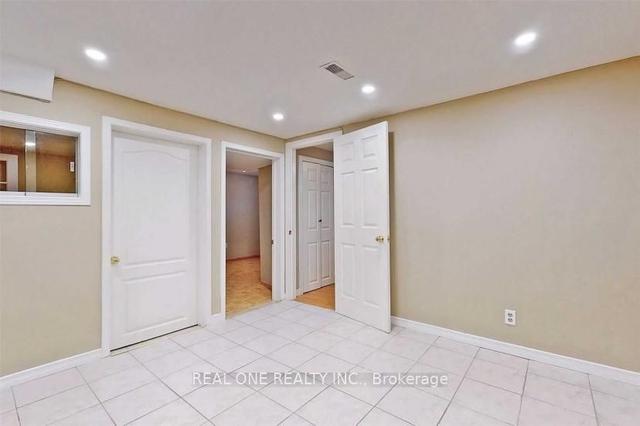 bsmt - 44 Karma Rd, House detached with 2 bedrooms, 1 bathrooms and 12 parking in Markham ON | Image 4