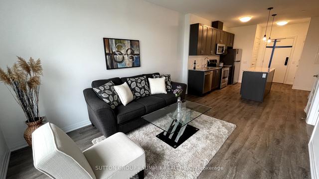 214 - 50 Kaitting Tr, Condo with 1 bedrooms, 1 bathrooms and 1 parking in Oakville ON | Image 2