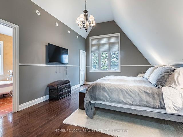 16 Acton Ave, House detached with 3 bedrooms, 4 bathrooms and 3 parking in Toronto ON | Image 10