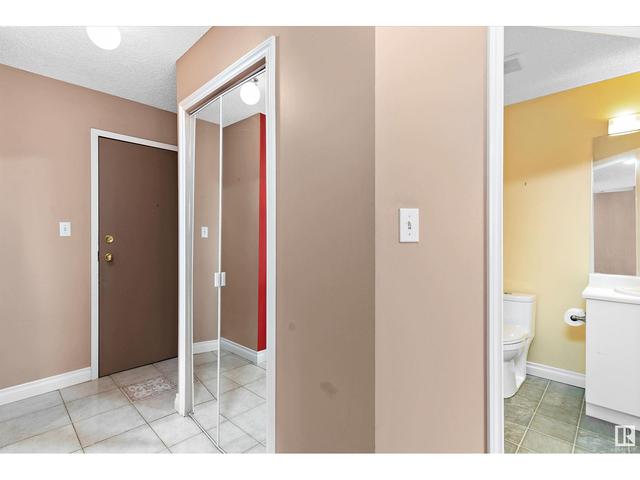 209 - 11620 9a Av Nw, Condo with 2 bedrooms, 2 bathrooms and 1 parking in Edmonton AB | Image 2