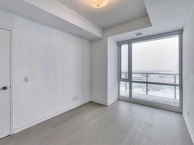 s703 - 455 Front St E, Condo with 1 bedrooms, 1 bathrooms and 0 parking in Toronto ON | Image 2