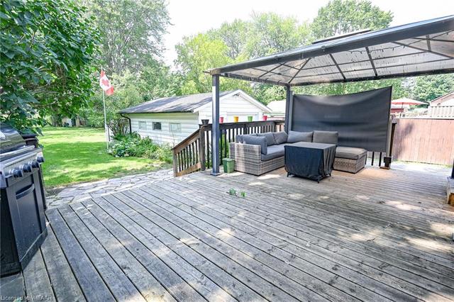 1351 Kostis Avenue, House detached with 2 bedrooms, 1 bathrooms and 9 parking in London ON | Image 36