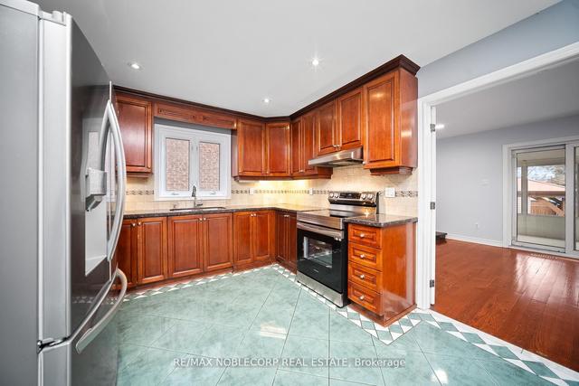 11 John Best Ave, House detached with 3 bedrooms, 3 bathrooms and 4 parking in Toronto ON | Image 25