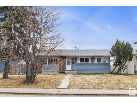 363 Knottwood Rd W Nw, House detached with 3 bedrooms, 1 bathrooms and null parking in Edmonton AB | Card Image