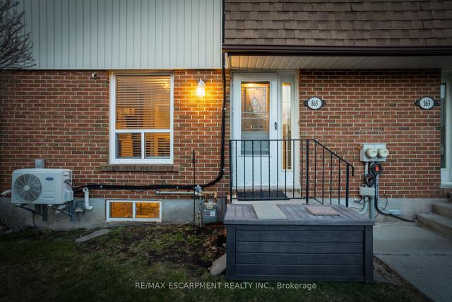 165 Kingham Rd, Townhouse with 3 bedrooms, 2 bathrooms and 1 parking in Halton Hills ON | Image 31