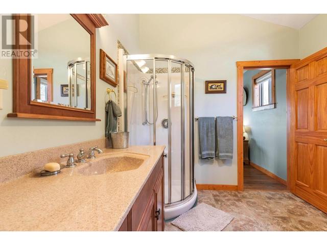 7331 Fintry Delta Road, House detached with 3 bedrooms, 2 bathrooms and 2 parking in Central Okanagan West BC | Image 26