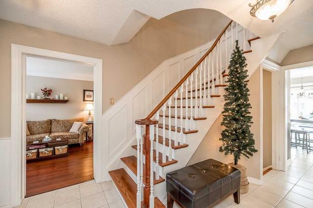 21 Nightingale Cres, House detached with 4 bedrooms, 3 bathrooms and 4 parking in Barrie ON | Image 11