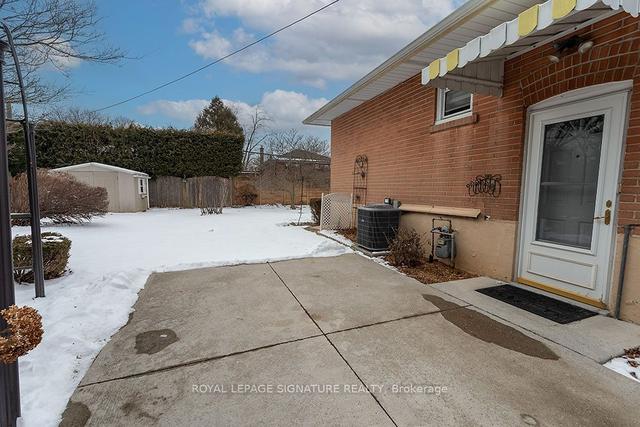 22 Fulford Pl, House detached with 3 bedrooms, 2 bathrooms and 8 parking in Toronto ON | Image 28
