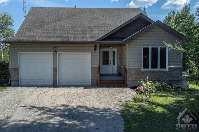 3710 Paden Road, House detached with 6 bedrooms, 4 bathrooms and 8 parking in Ottawa ON | Image 1