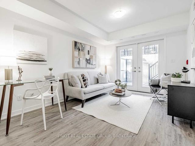 106 - 12 Marquette Ave, Townhouse with 1 bedrooms, 1 bathrooms and 0 parking in Toronto ON | Image 23