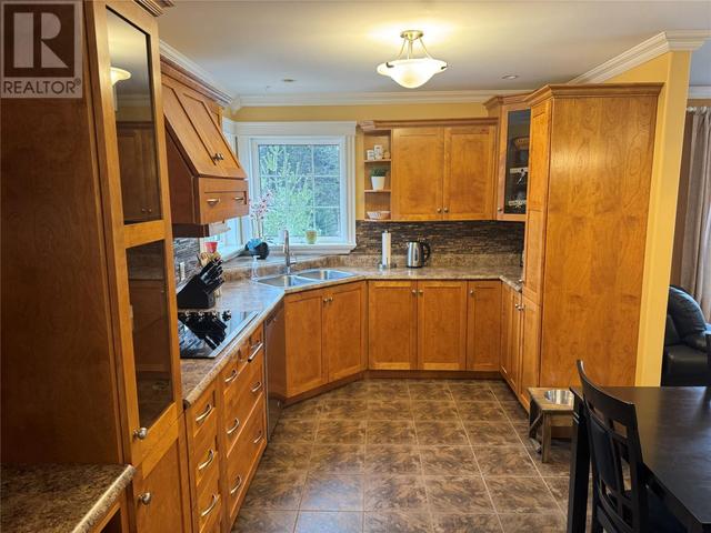 26 Ridge Road, House detached with 2 bedrooms, 2 bathrooms and null parking in Holyrood NL | Image 17