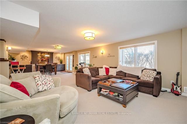 6 Jean Anderson Cres, House detached with 5 bedrooms, 5 bathrooms and 4 parking in Guelph ON | Image 24