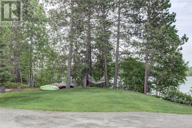 3251 E Hanmer Lake Road, House detached with 5 bedrooms, 2 bathrooms and null parking in Greater Sudbury ON | Image 32