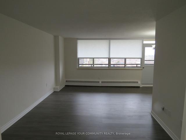 901 - 5 Frith Rd, Condo with 2 bedrooms, 2 bathrooms and 1 parking in Toronto ON | Image 29