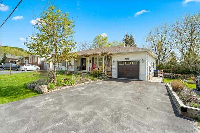 2889 Fairgrounds Rd, House detached with 4 bedrooms, 3 bathrooms and 5 parking in Clearview ON | Image 12