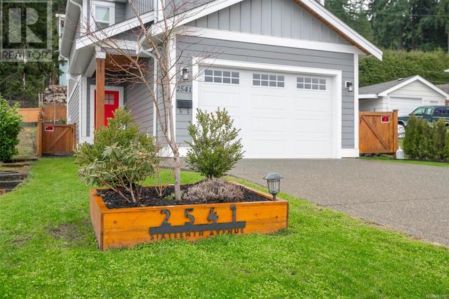 2541 16th Ave, House detached with 3 bedrooms, 3 bathrooms and 4 parking in Port Alberni BC | Image 3