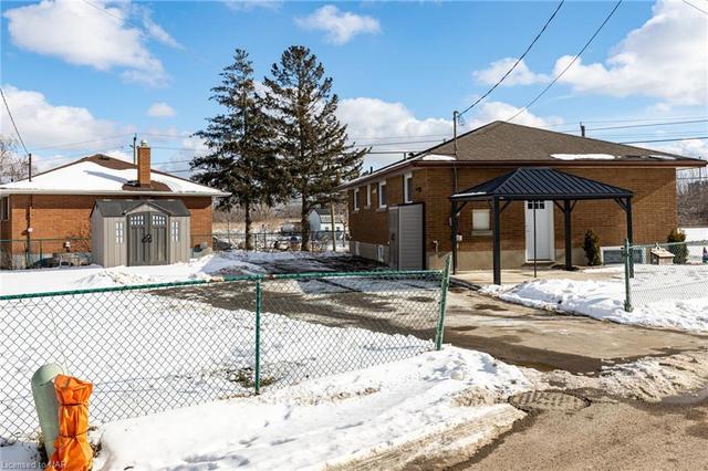 72 Battle Street, House detached with 4 bedrooms, 2 bathrooms and null parking in Thorold ON | Image 35