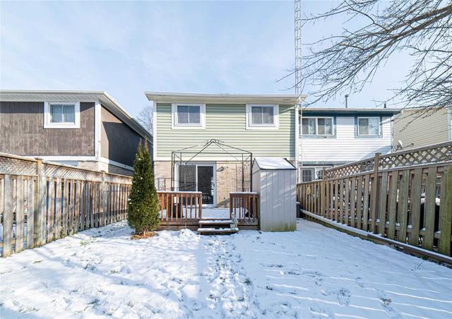865 Gentry Cres, House attached with 3 bedrooms, 2 bathrooms and 2 parking in Oshawa ON | Image 28