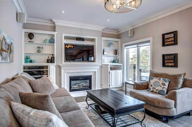 86 Kettle Crt, House detached with 4 bedrooms, 3 bathrooms and 4 parking in Vaughan ON | Image 10