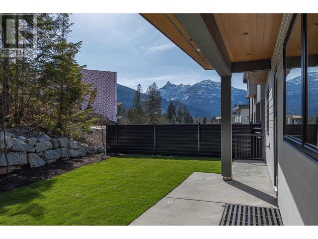 16 - 3385 Mamquam Road, House detached with 5 bedrooms, 6 bathrooms and 4 parking in Squamish BC | Image 34
