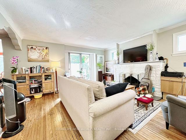 259 Berry Rd, House detached with 3 bedrooms, 2 bathrooms and 2 parking in Toronto ON | Image 19