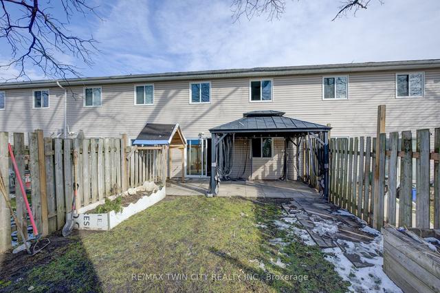 a - 147 Weber St E, House attached with 3 bedrooms, 2 bathrooms and 3 parking in Kitchener ON | Image 30