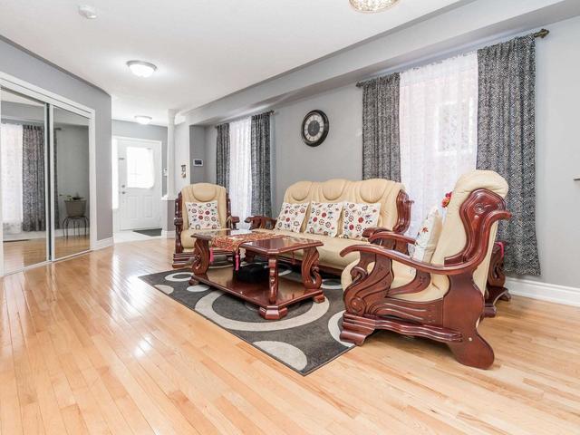 18 Garibaldi Dr, House semidetached with 3 bedrooms, 3 bathrooms and 3 parking in Brampton ON | Image 22