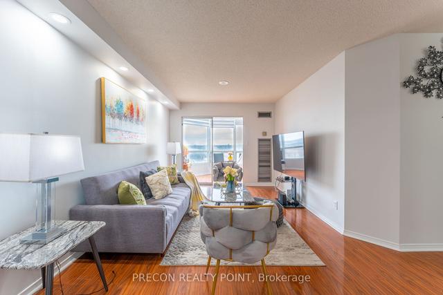 810 - 155 Hillcrest Ave, Condo with 2 bedrooms, 2 bathrooms and 1 parking in Mississauga ON | Image 21