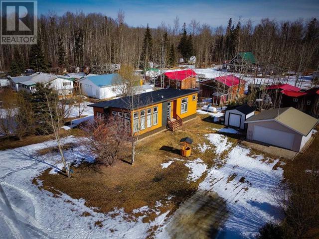 5, - 10405 740 Township, House other with 2 bedrooms, 2 bathrooms and 8 parking in Big Lakes County AB | Image 2