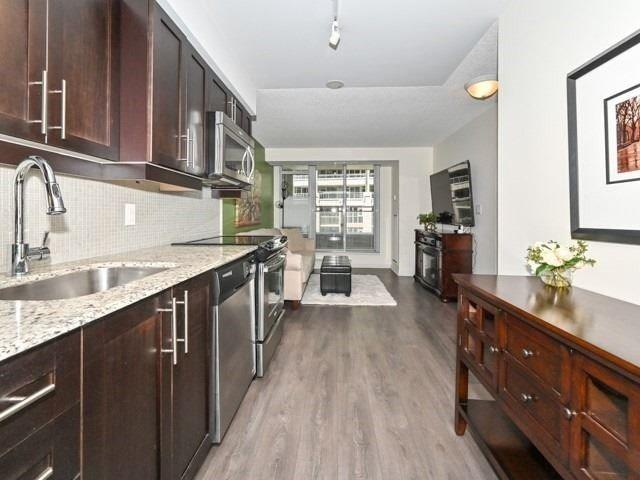 742 - 38 Grand Magazine St, Condo with 1 bedrooms, 1 bathrooms and 1 parking in Toronto ON | Image 4