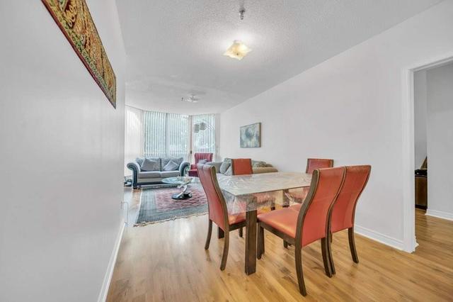 102 - 325 Webb Dr, Condo with 2 bedrooms, 2 bathrooms and 1 parking in Mississauga ON | Image 8