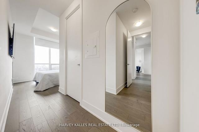 5506 - 1 Yorkville Ave, Condo with 2 bedrooms, 2 bathrooms and 1 parking in Toronto ON | Image 15