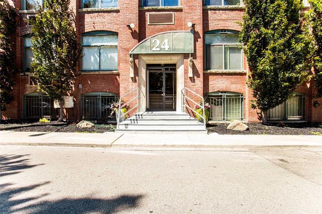 404 - 24 Noble St, Condo with 1 bedrooms, 1 bathrooms and 1 parking in Toronto ON | Image 12