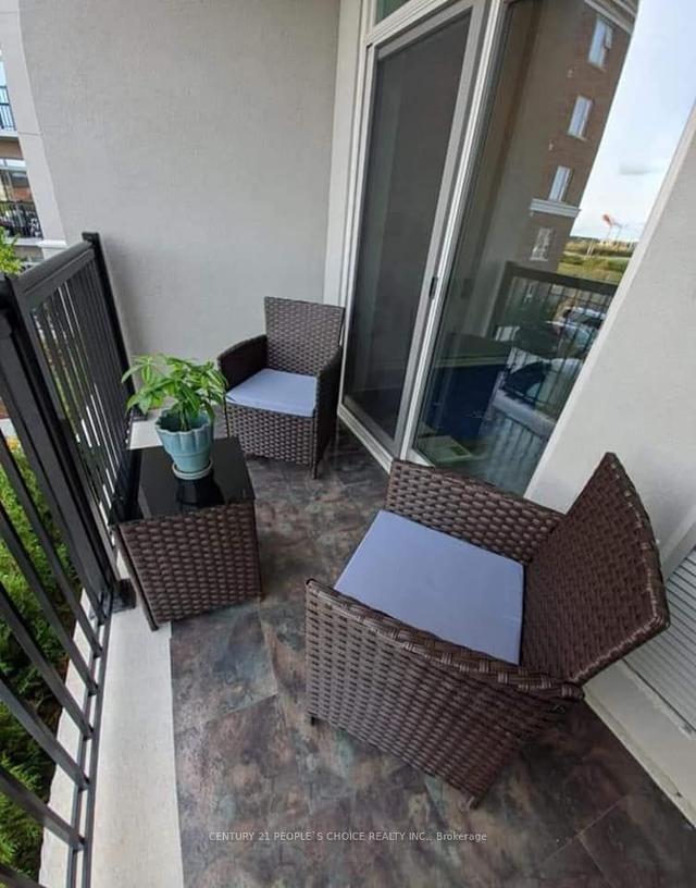 201 - 610 Farmstead Dr, Condo with 2 bedrooms, 2 bathrooms and 2 parking in Milton ON | Image 14
