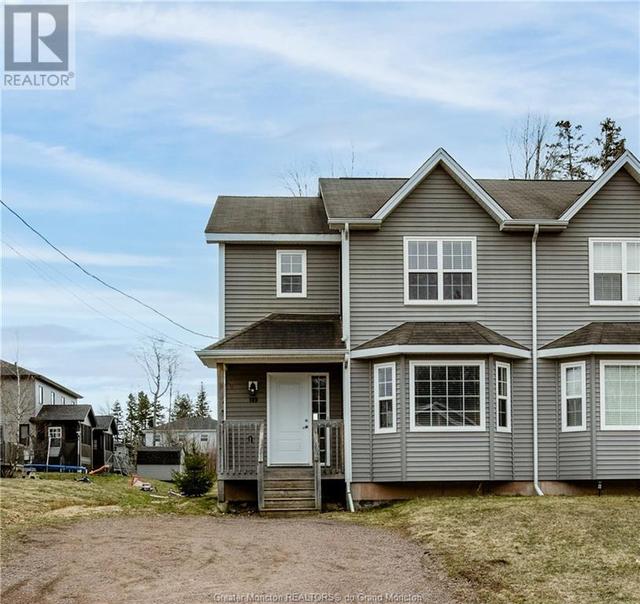 149 Belle Foret, House semidetached with 3 bedrooms, 1 bathrooms and null parking in Dieppe NB | Image 2