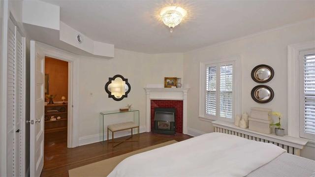 25 Roxborough St E, House detached with 5 bedrooms, 6 bathrooms and 3 parking in Toronto ON | Image 13