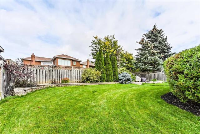 60 Fifth Ave, House detached with 4 bedrooms, 6 bathrooms and 9 parking in Vaughan ON | Image 35