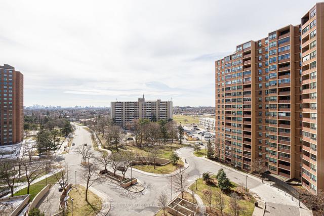1005 - 716 The West Mall, Condo with 1 bedrooms, 1 bathrooms and 1 parking in Toronto ON | Image 32