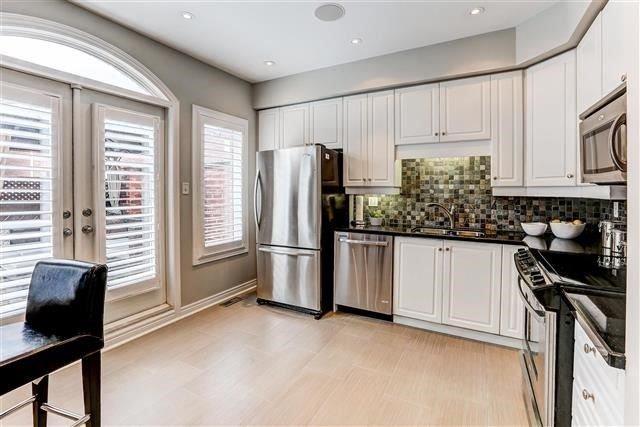 th #1 - 116 Evans Ave, Townhouse with 2 bedrooms, 2 bathrooms and 2 parking in Toronto ON | Image 6